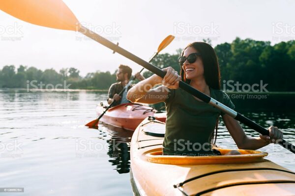 EXPERIENCE KAYAK